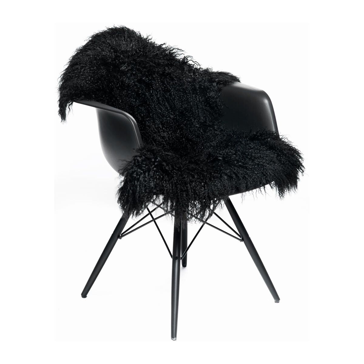 Curly Sheepskin | Mongolian | 33x20 in Black