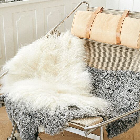 Icelandic Sheepskin | Long Wool | 35 in Natural Grey