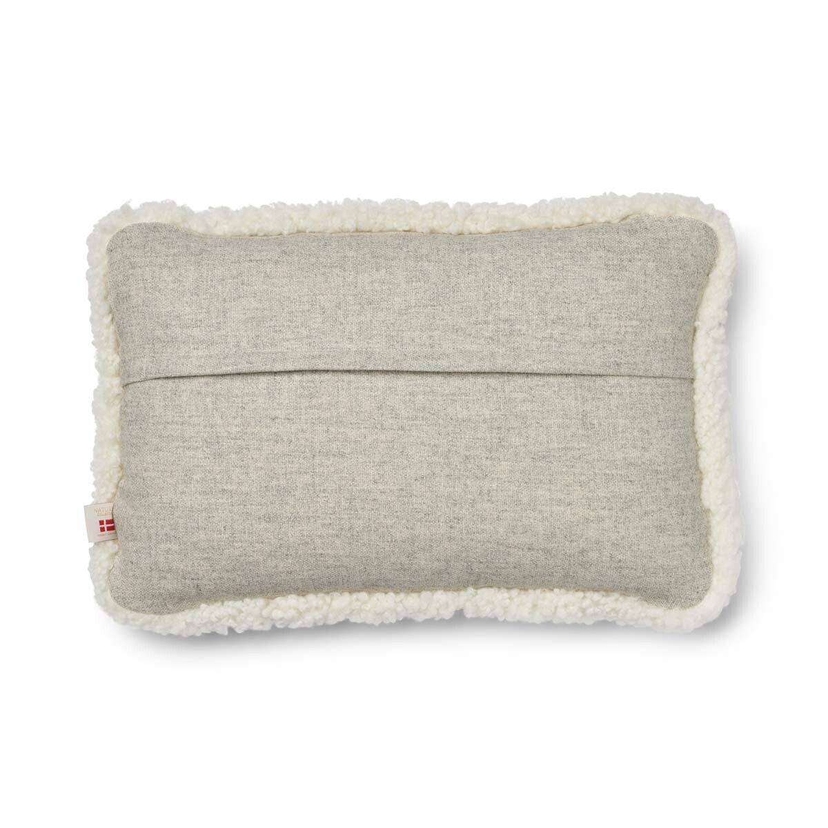 Short-Wool Sheepskin Cushion | SW trim | 13x20 in Silver/Ivory