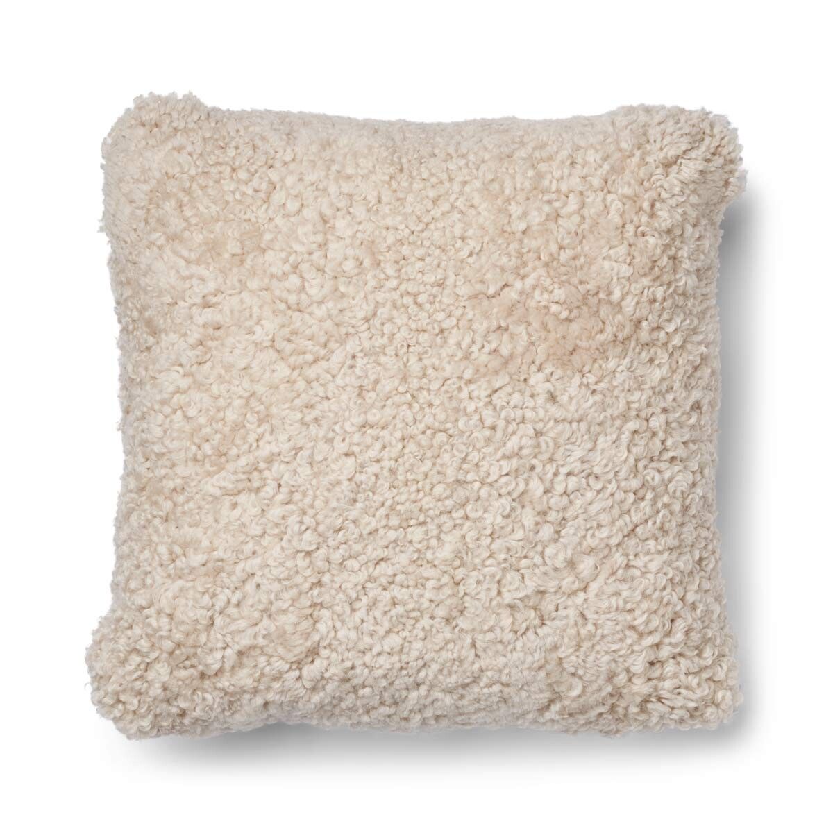 Short-Wool Sheepskin Cushion | 20x20 in | 13x20 in Beige/Pearl