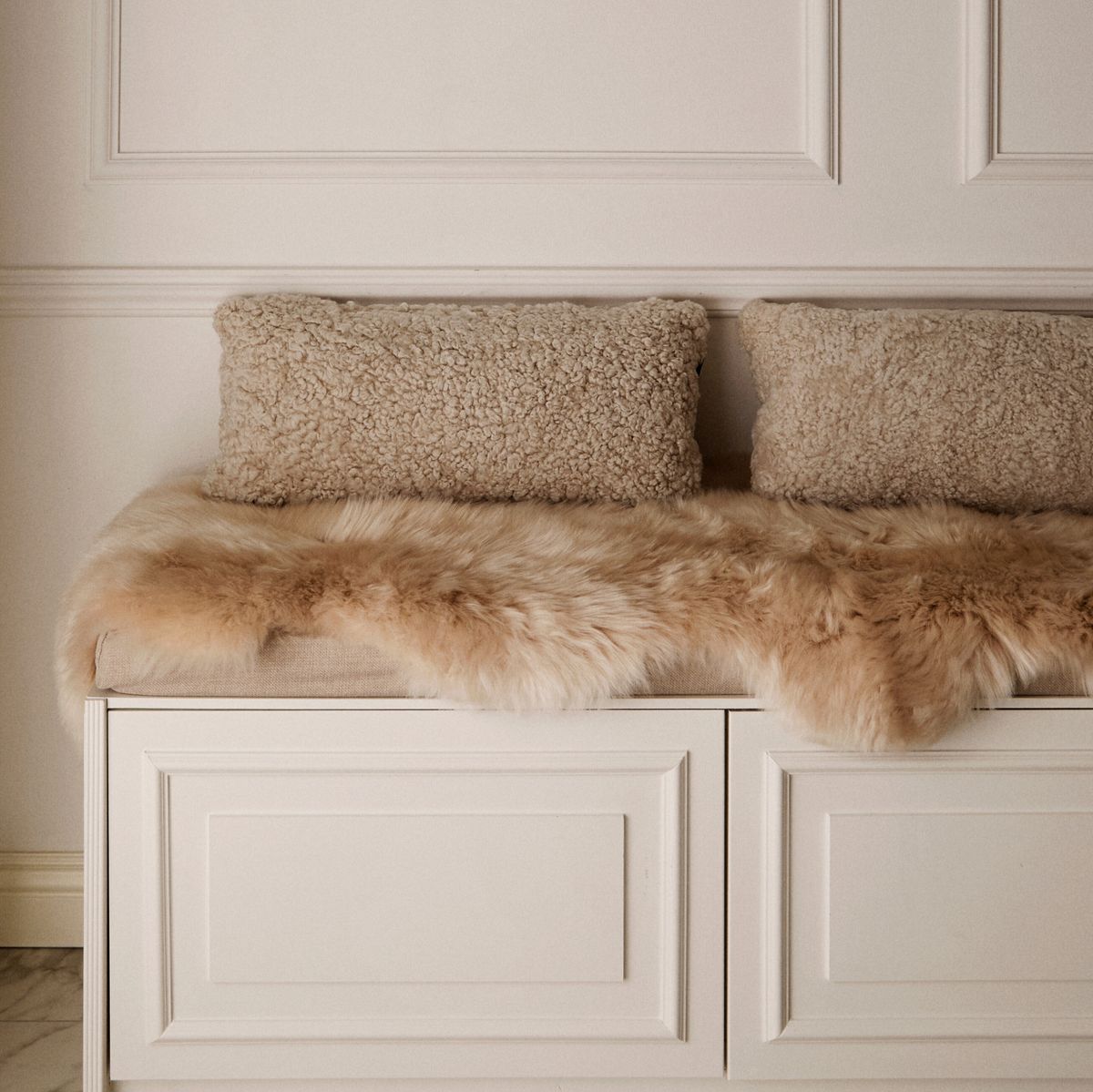 New Zealand Sheepskin | Long Wool | 35x24 in Aubergine
