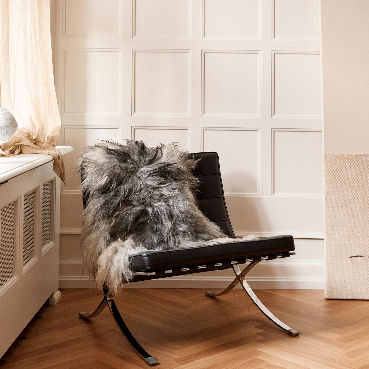 Icelandic Sheepskin | Long Wool | 35 in Natural Grey