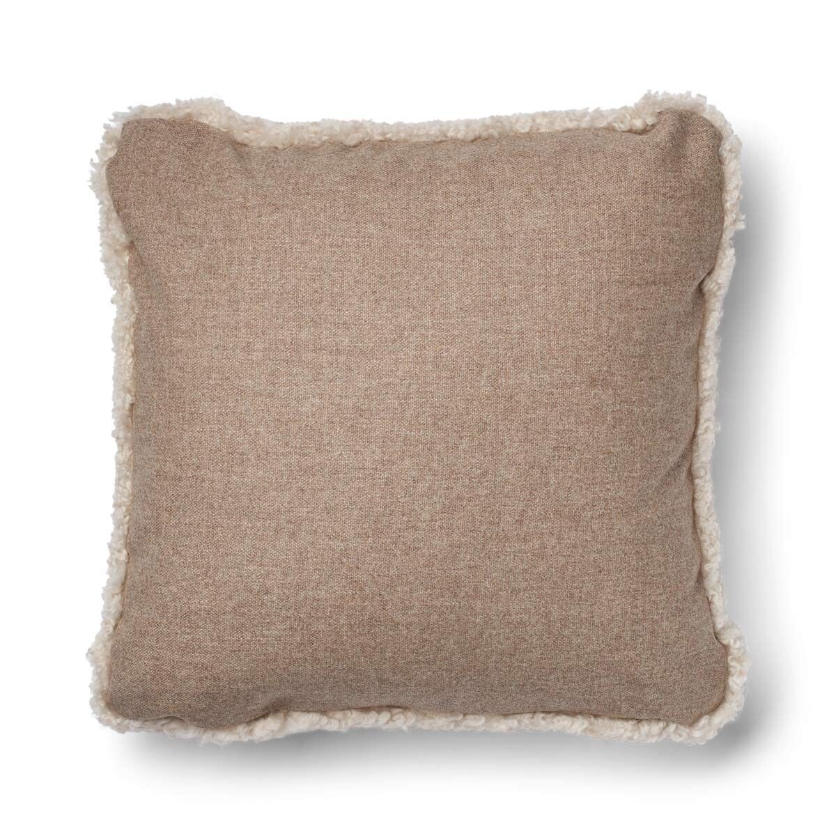 Short-Wool Sheepskin Cushion | 20x20 in | 13x20 in Beige/Pearl