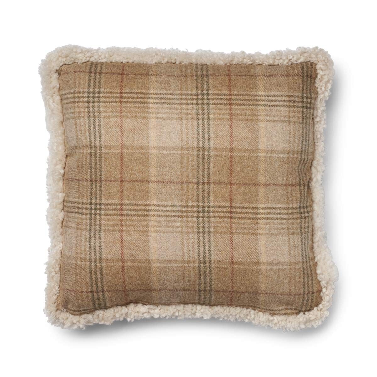Wool Cushion | Doublesided | SW trim | 20x20 in