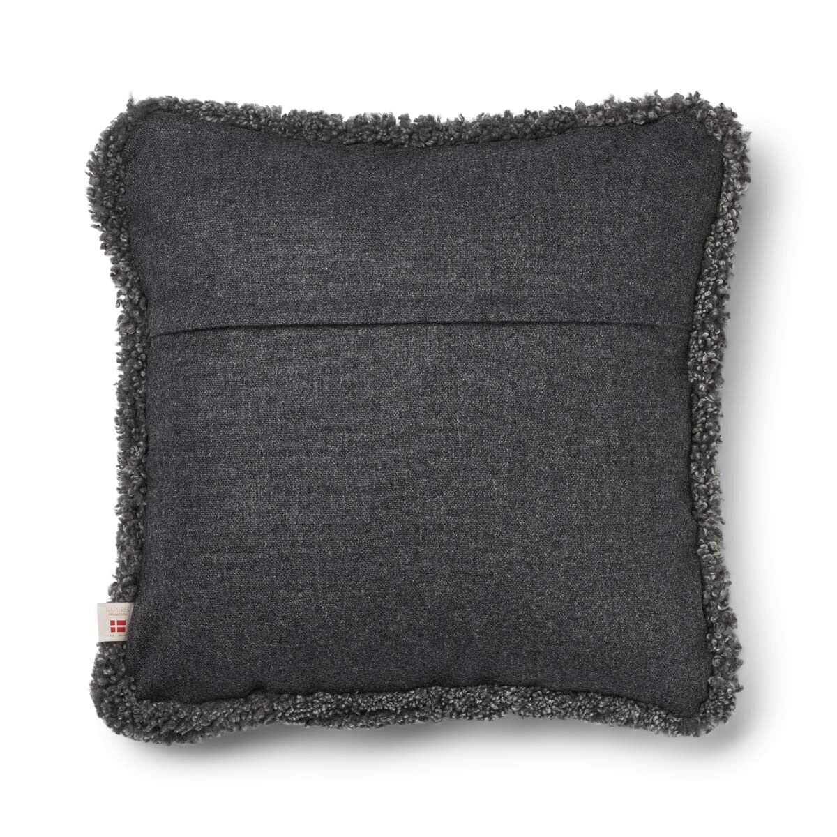 Short-Wool Sheepskin Cushion | SW trim | 20x20 in Rock/Graphite