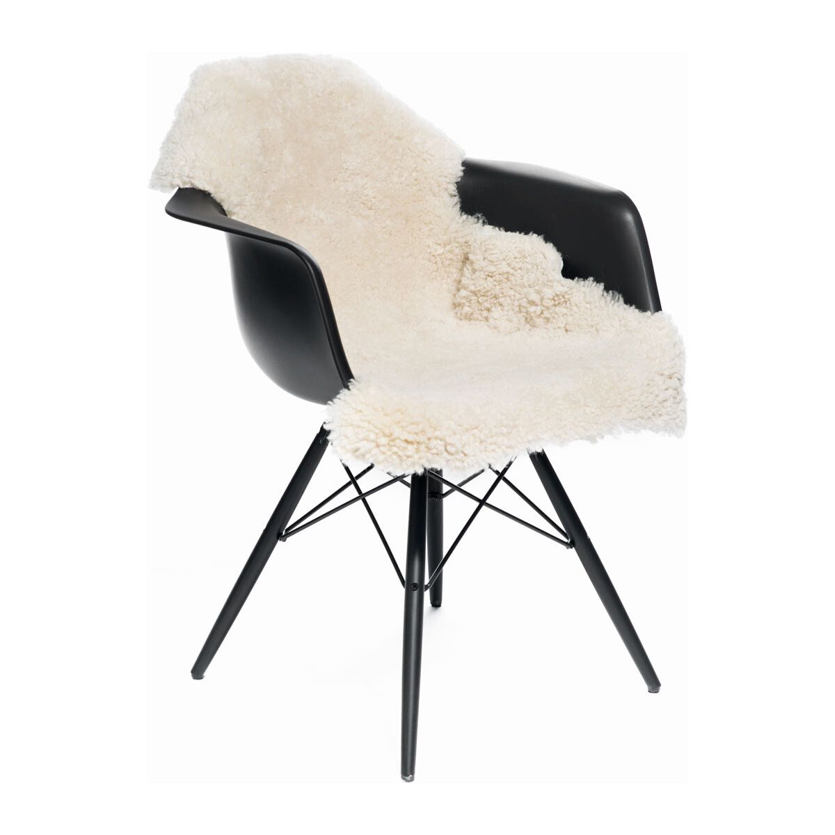 Short Wool Curly Sheepskin 39x24 in Pearl