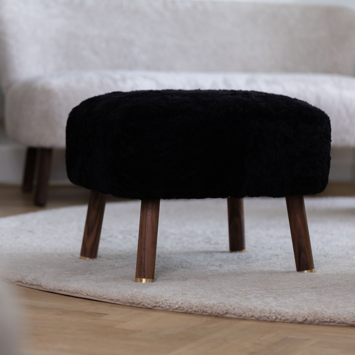 Emil Foot Rest Stool | Short Wool Anthracite