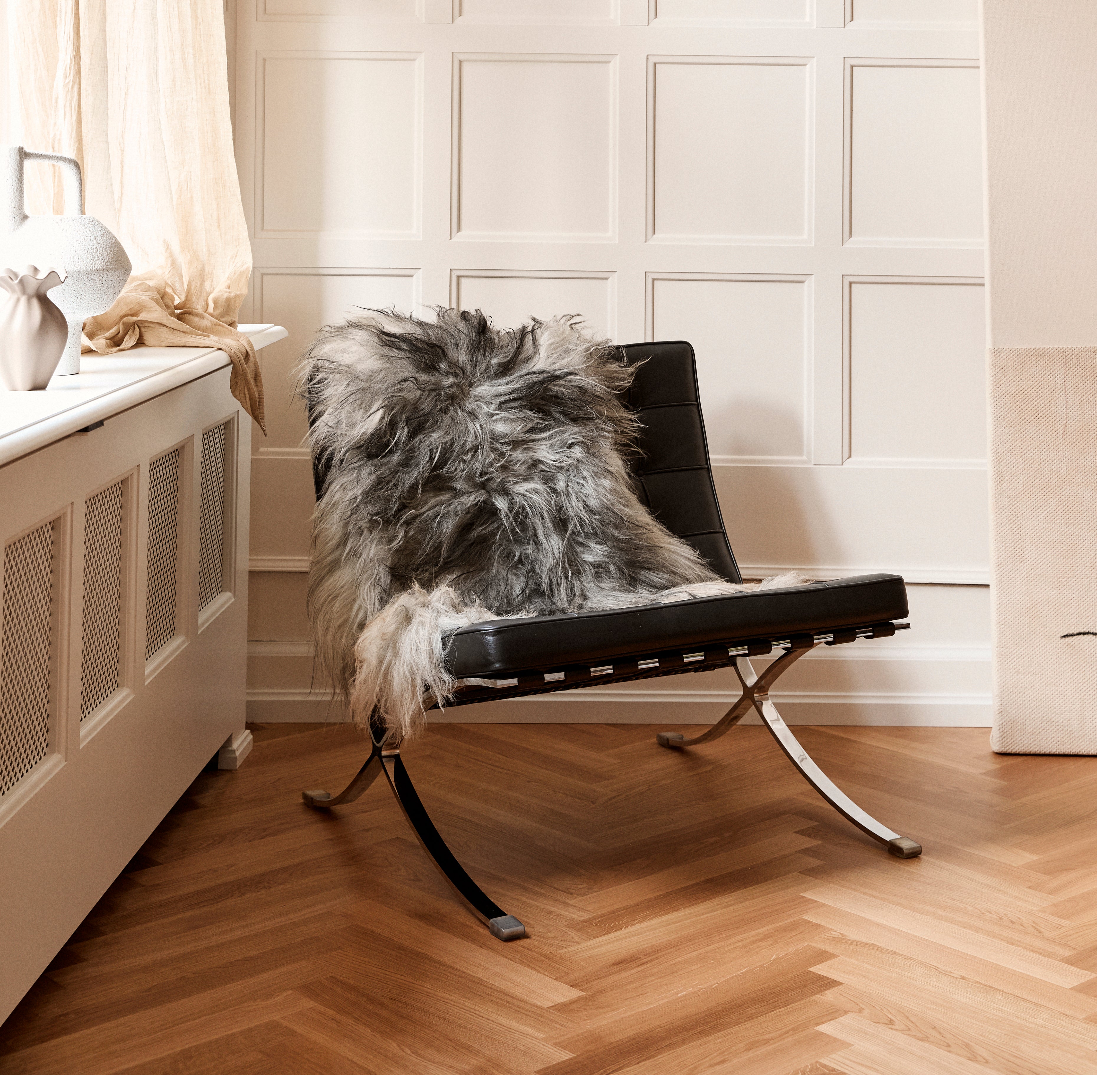 Icelandic Sheepskin | Long Wool | 47+ in Natural Grey