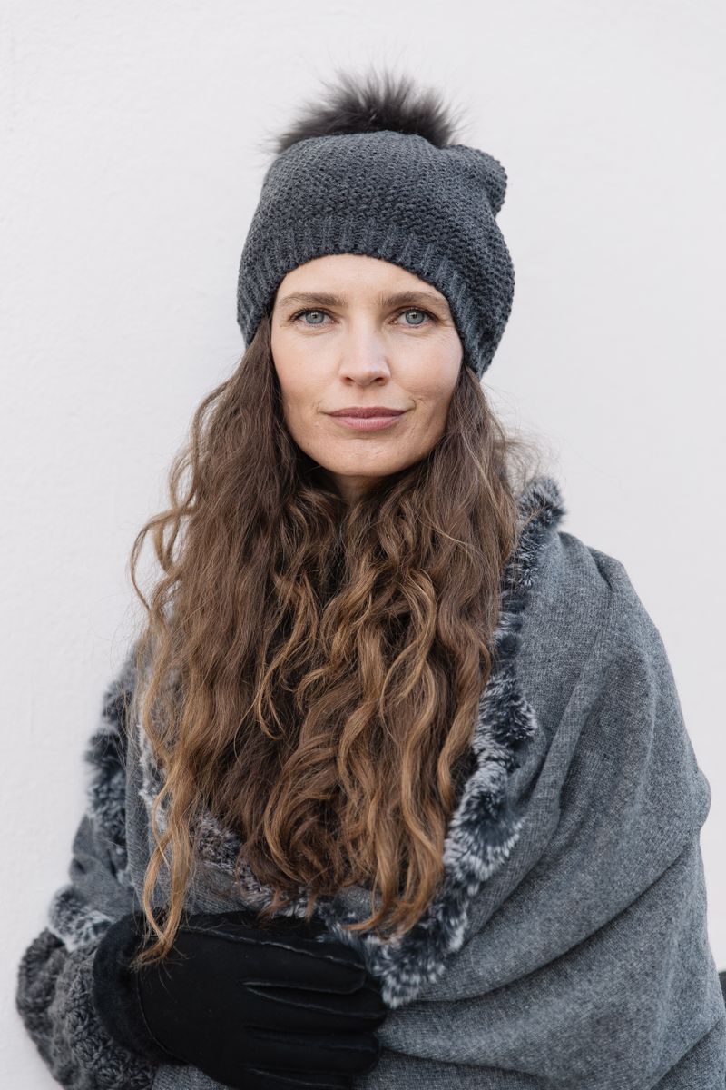 Stella Hat Dark Grey/Dark Grey