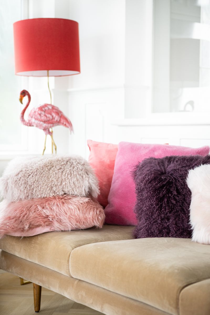 Long-Wool Sheepskin Cushion | 14x14 in Rosa