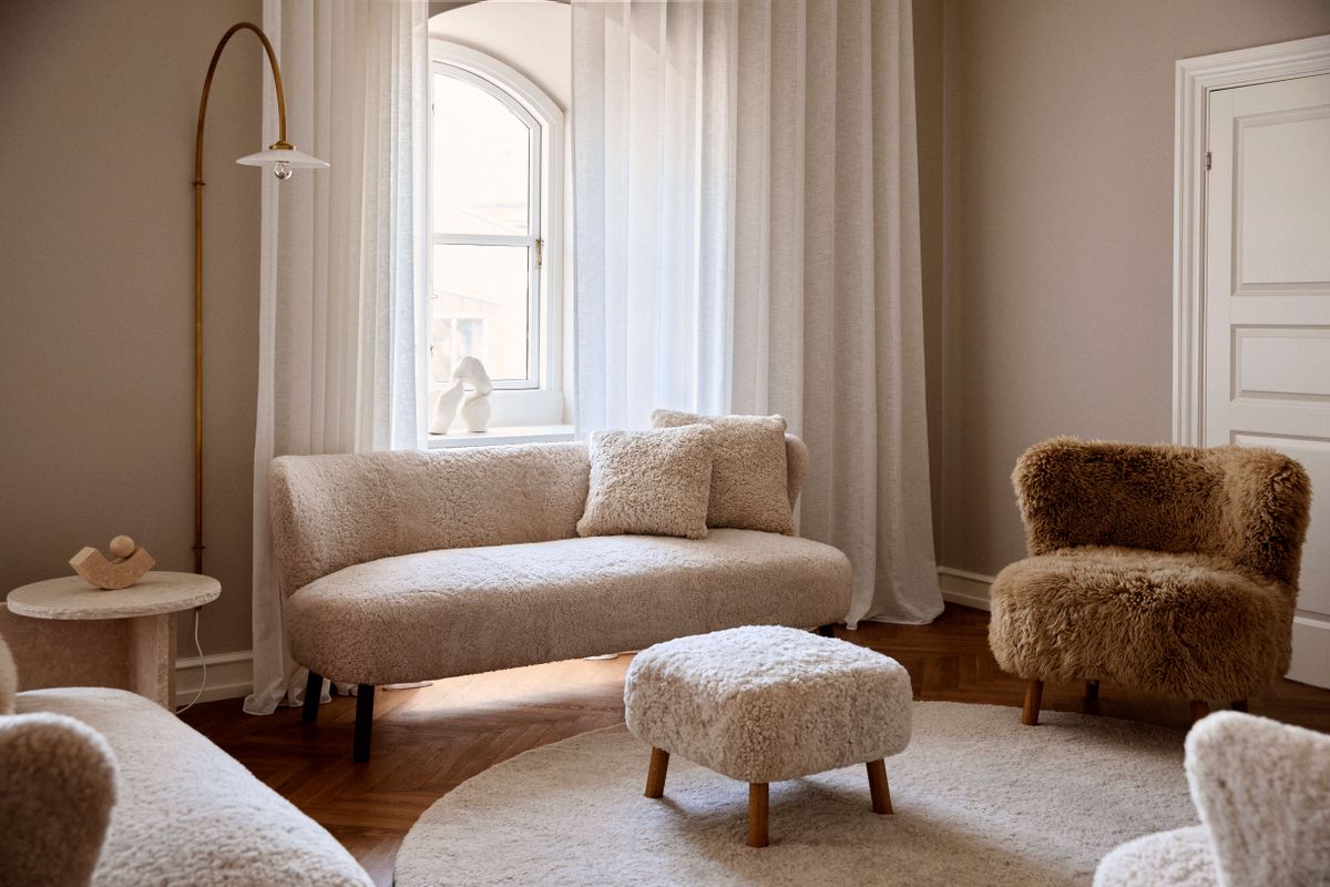 Customized | Upholstered furniture (chair, sofa, bench, stool, with wooden frames)