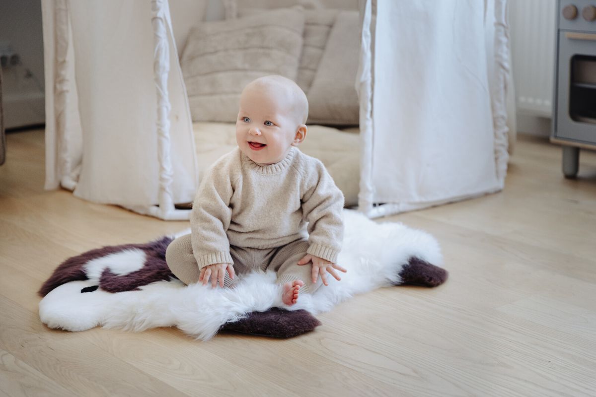 Cute Sheep Rug | New Zealand Ivory