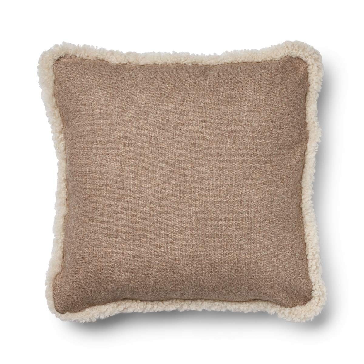 Short-Wool Sheepskin Cushion | SW trim | 20x20 in