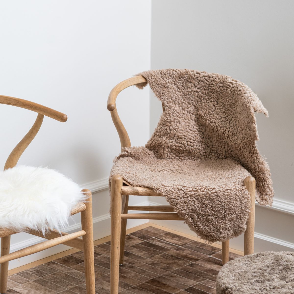 Double Face Sheepskin | America | 35x24 in Black