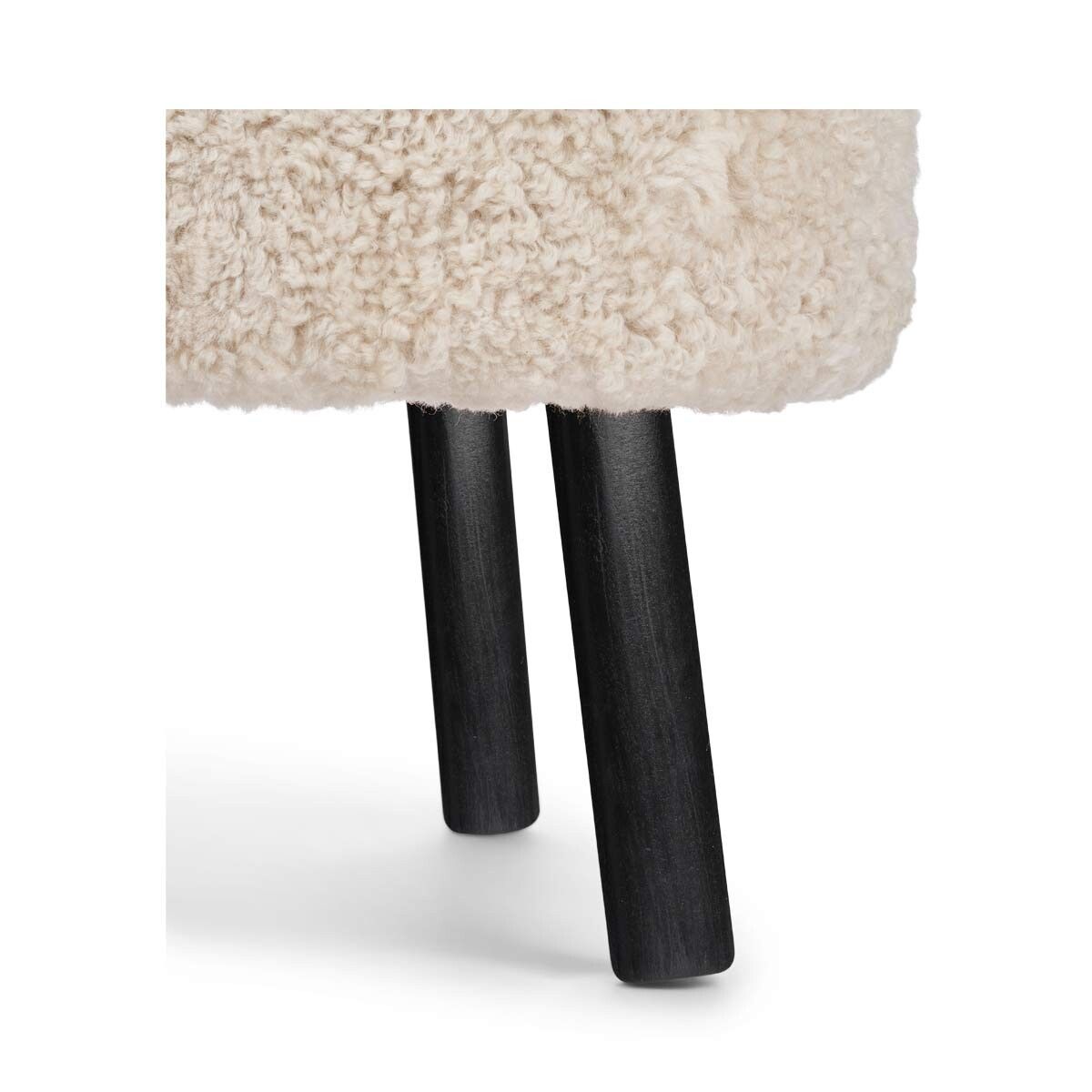 Emil Lounge Chair | Short Wool Pearl