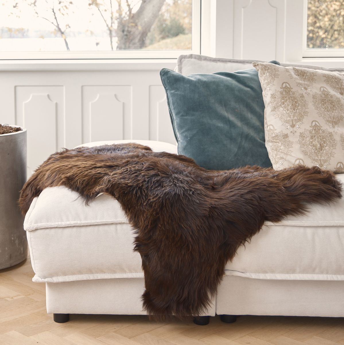 UK Sheepskin | Natural Colors | 35-39 in Natural Dark Brown