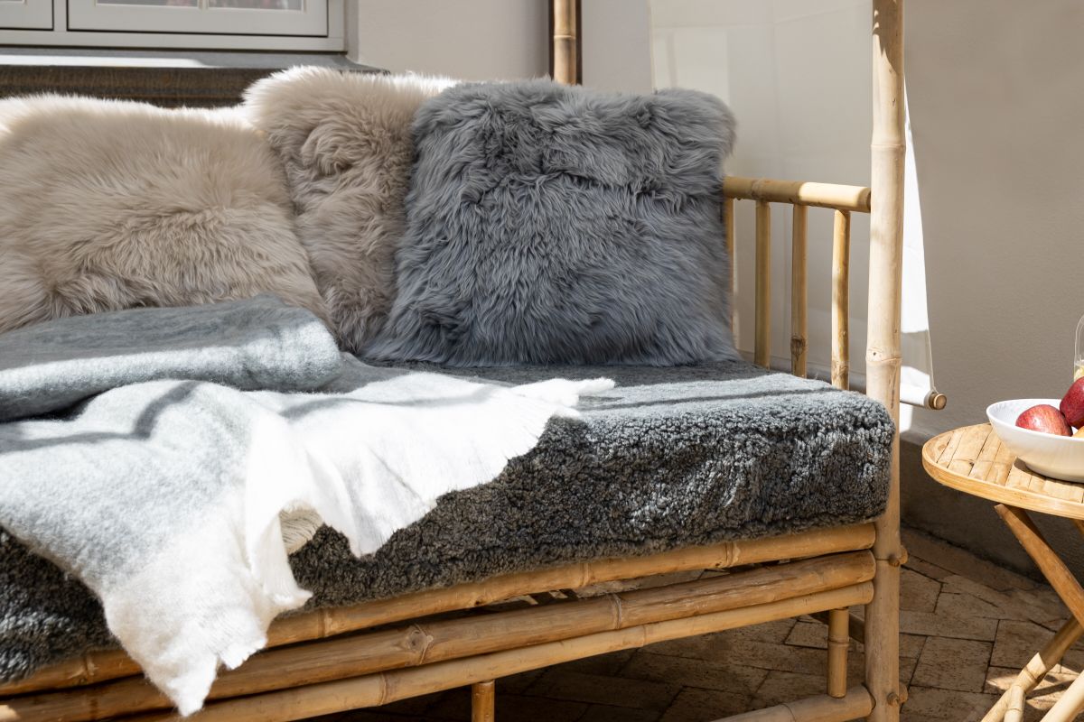 Long-Wool Sheepskin Cushion | 14x14 in Linen