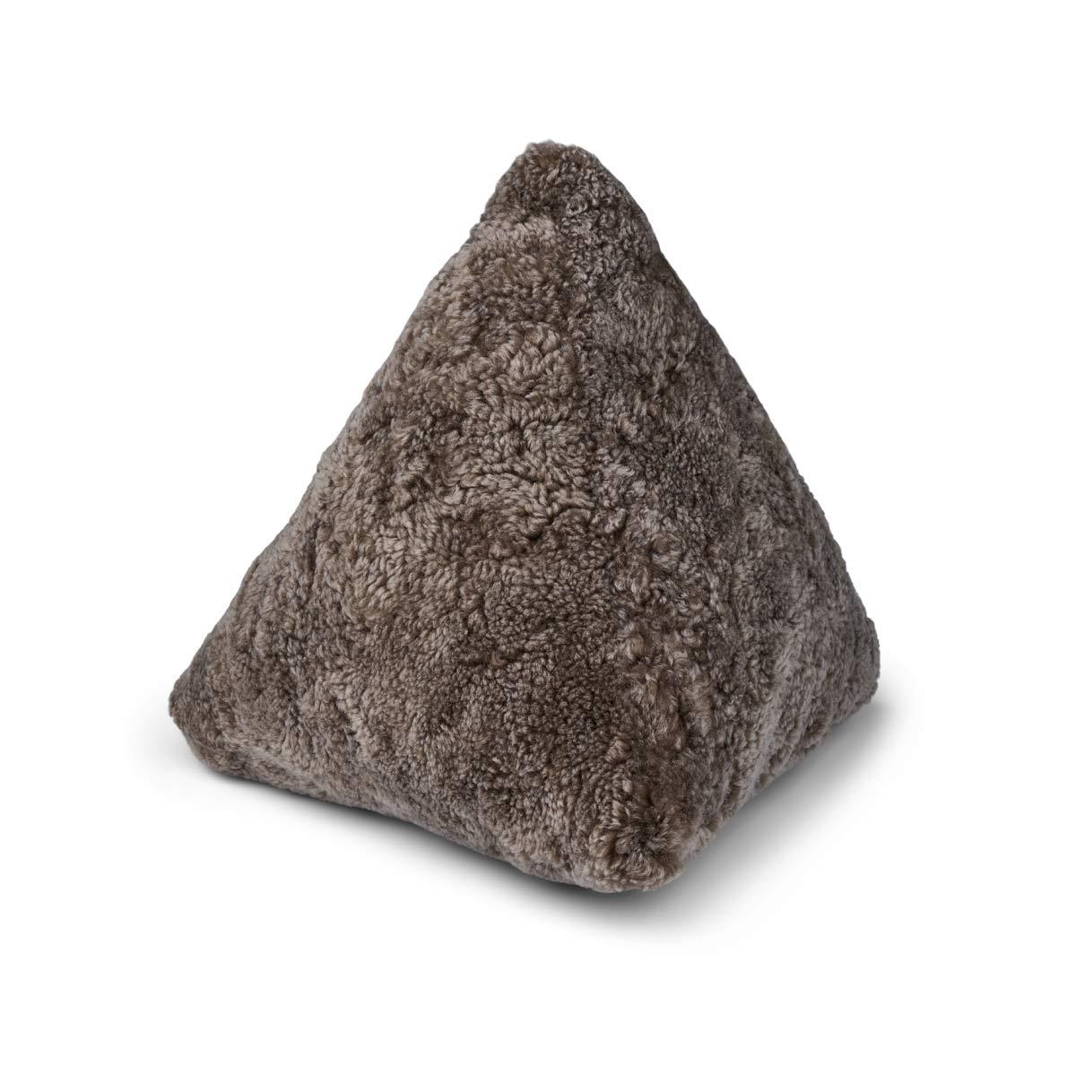 Hematite Cushion | 35x35x35 cm | New Zealand Sheepskin | SW Curly - Naturescollection.eu